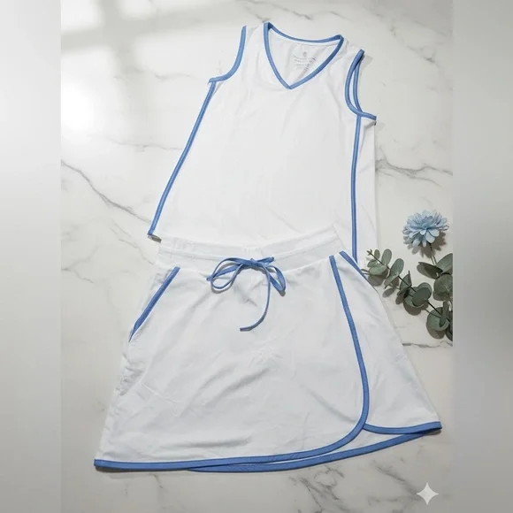 Tommy Bahama Island Zone Skort Top Set Perfect for golfing Size XXS - Picture 1 of 3